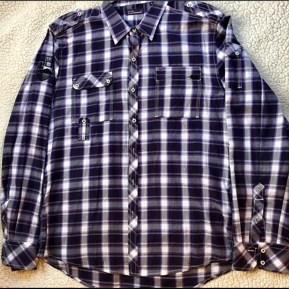 7 Diamonds Men’s XL Button Down Shirt